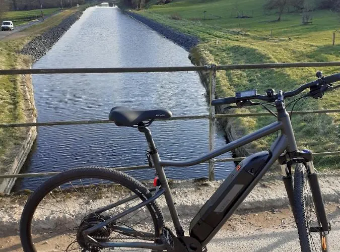 Гостевой дом Les Volets Bleus Charlieu